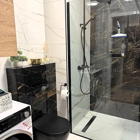 Urokliwy Zakatek Валбжих